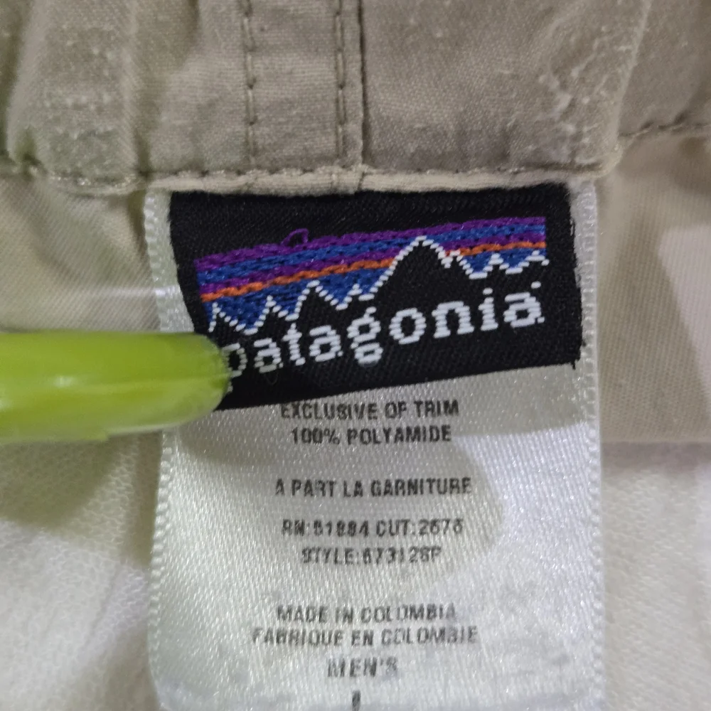 Patagonia Beige Mens Large Hicking Shorts - Picture 10 of 11
